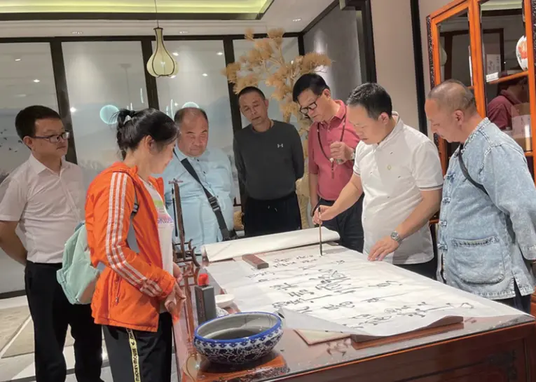 企业机关社团书法系统课照片